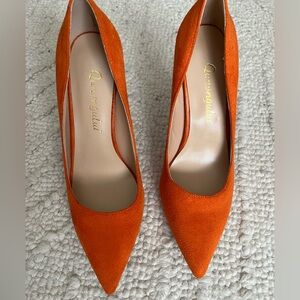 Pointed Toe Orange Suede Pump